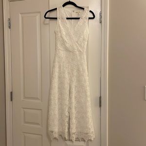 Francesca’s Bridal White Jumpsuit in XXS - Perfect for Bachelorette Party